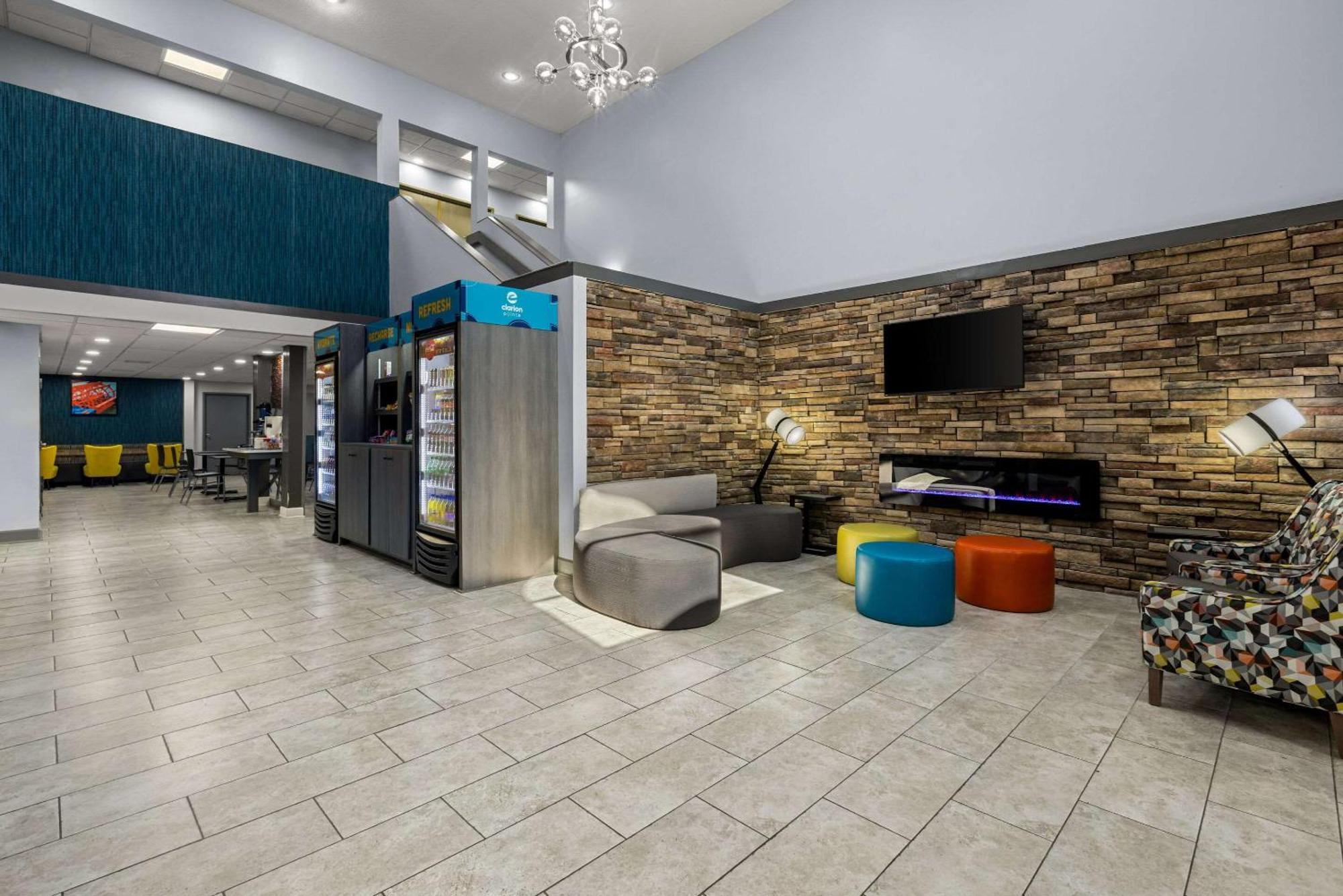 Clarion Pointe Hinesville Near Fort Stewart エクステリア 写真